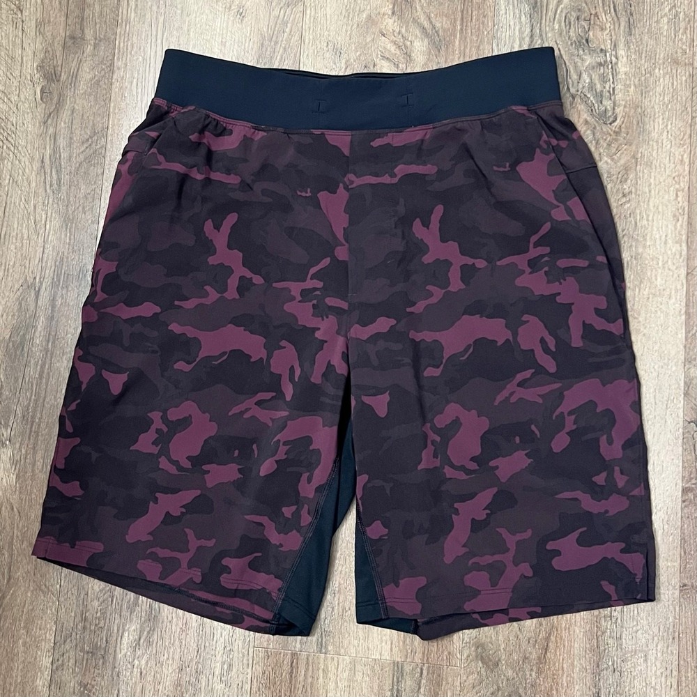 Lululemon Men's T.H.E. Short *Linerless 9" Updated Incognito Camo Red Multi Sz M